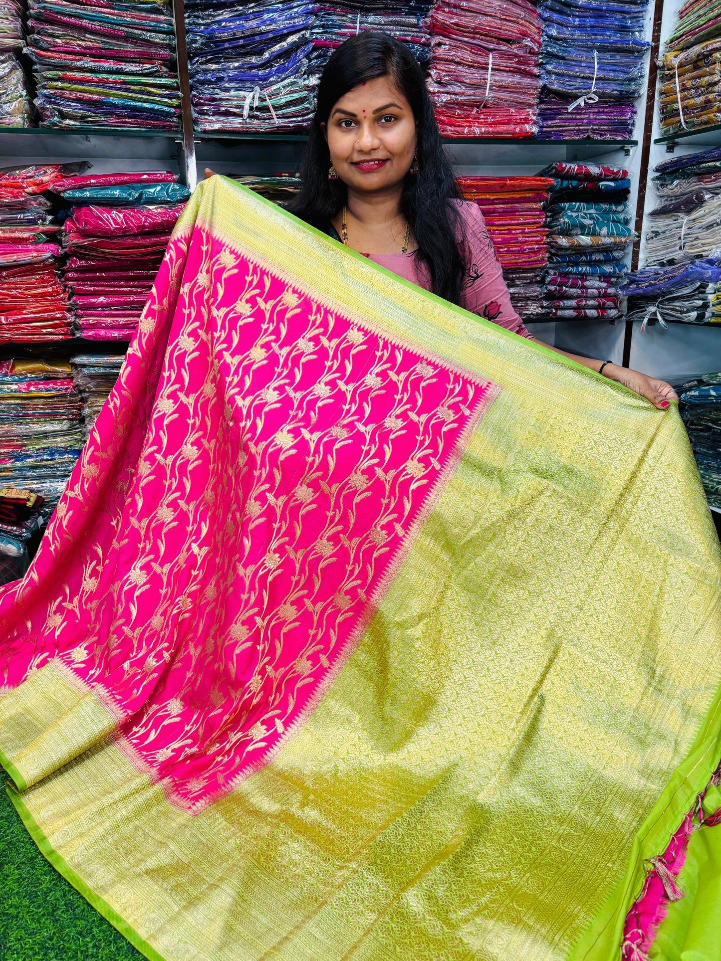 Semi georgette Pattu weavings
