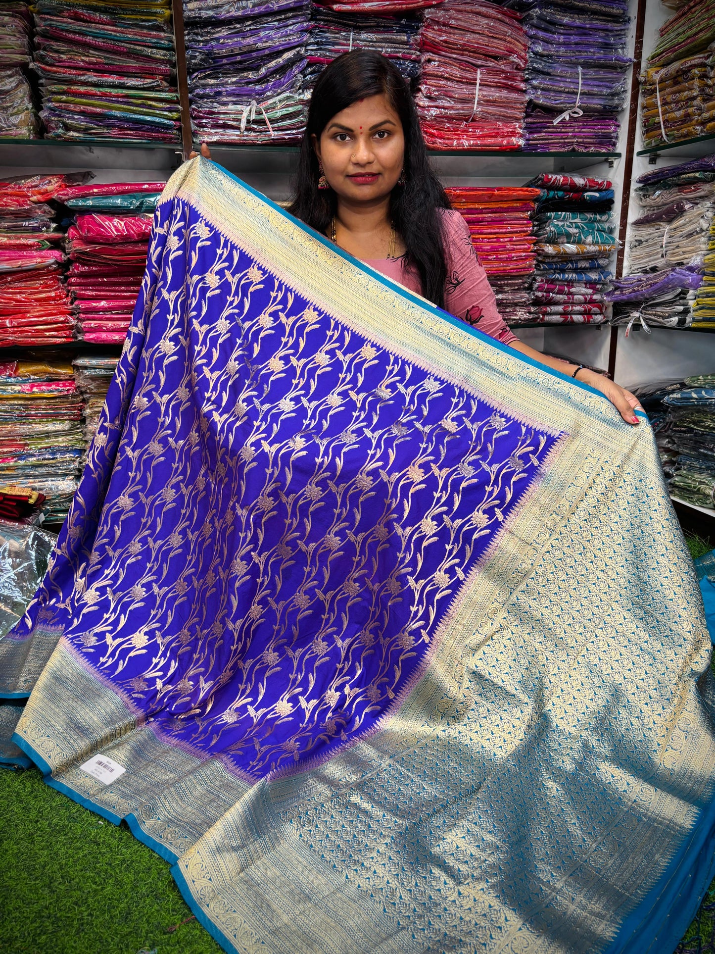 Semi georgette Pattu weavings