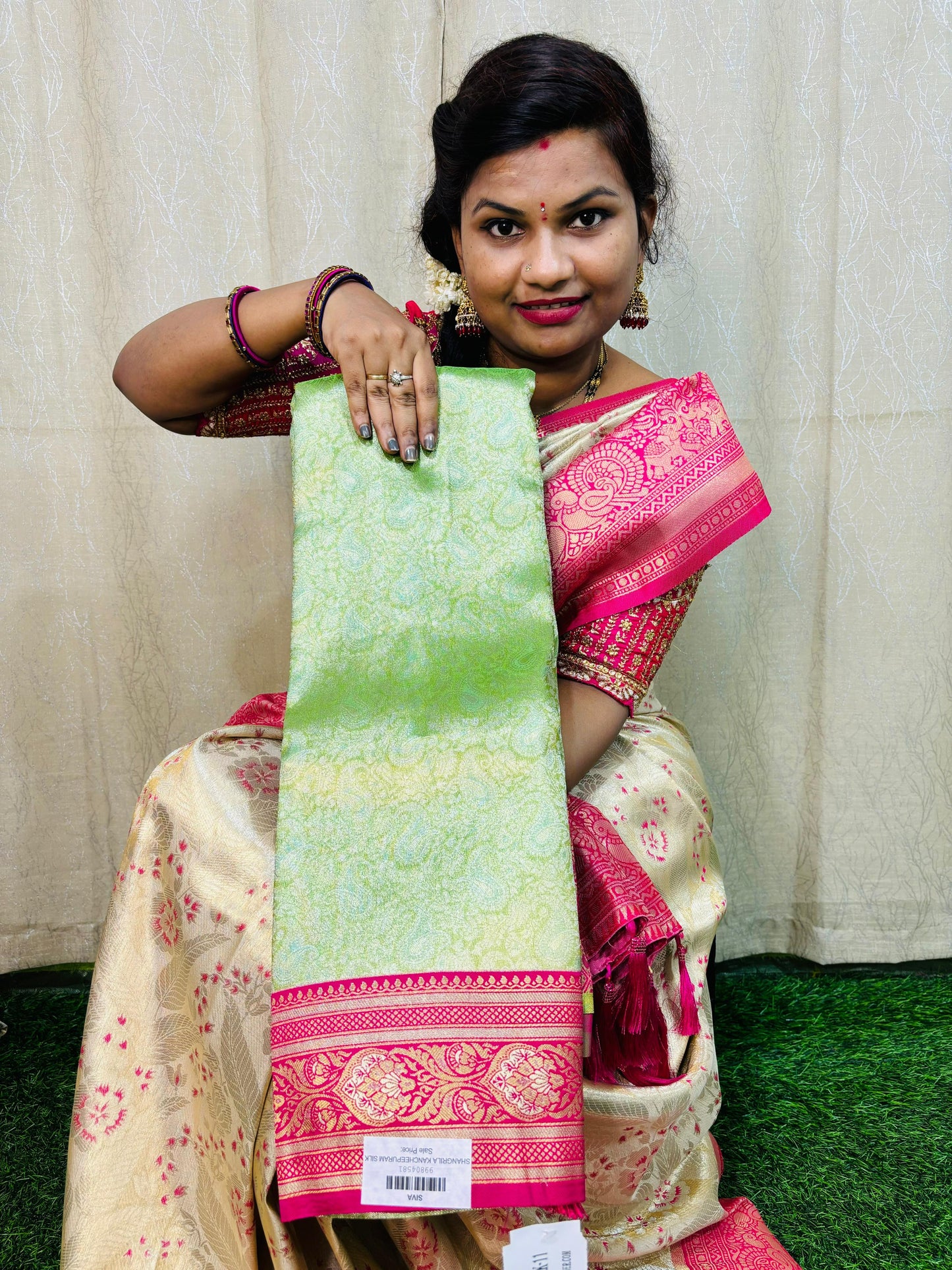 Kanchi Pattu Semi