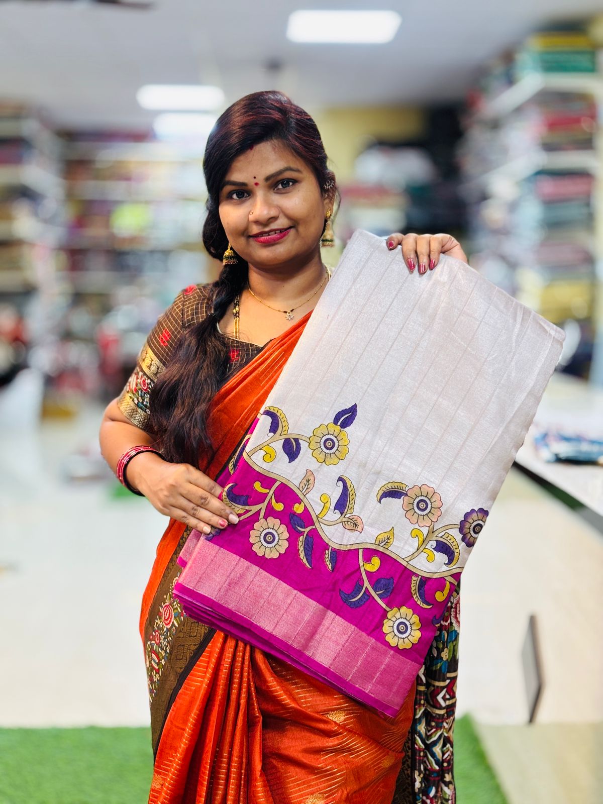 Mashroom Silk Sarees ( unstitched )