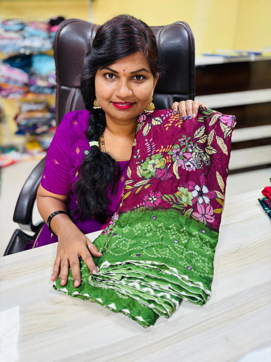 Moss chiffons with floweral print
2D Bandini with foil mirrors