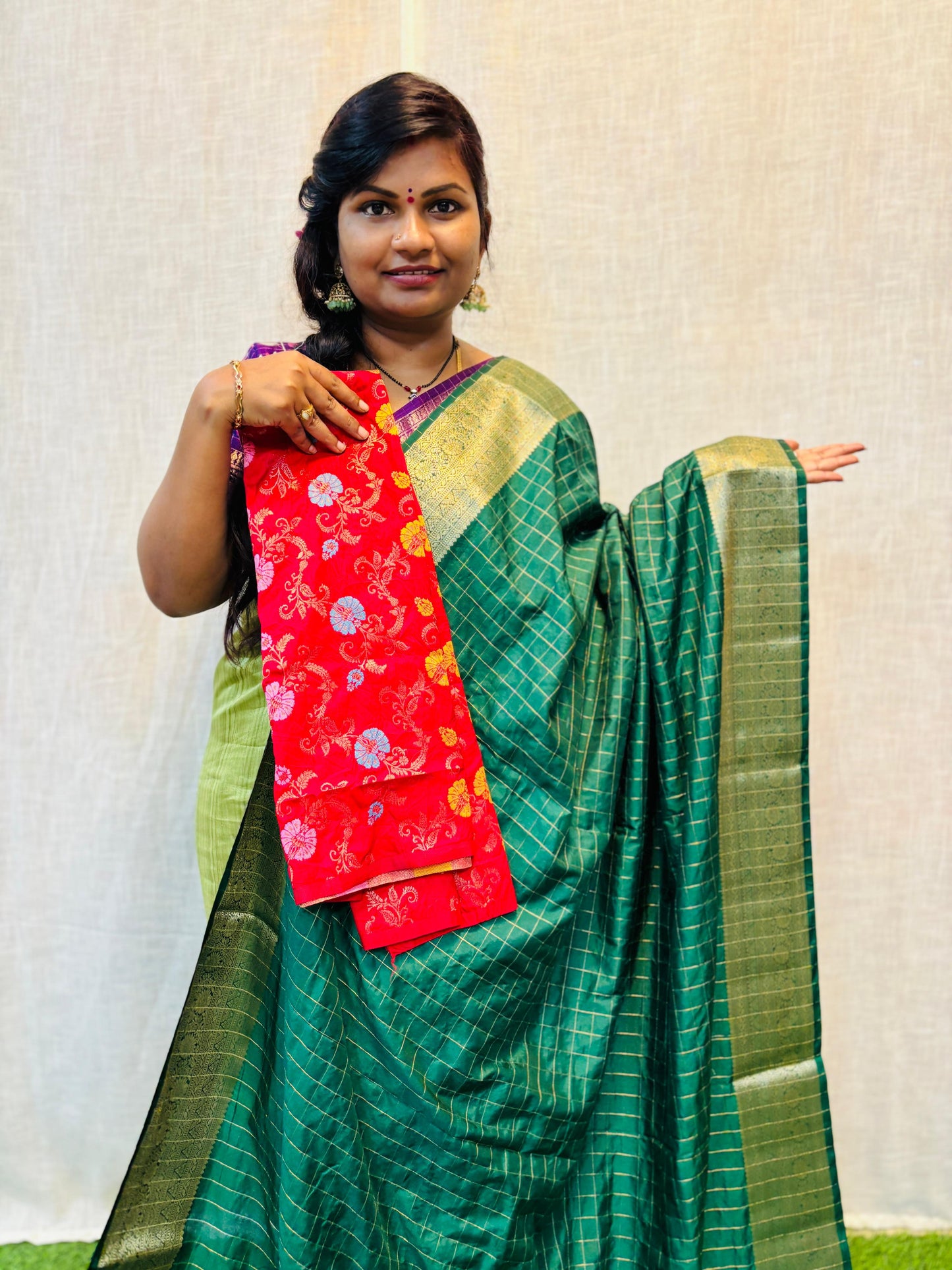 Moonga Pattu Saree