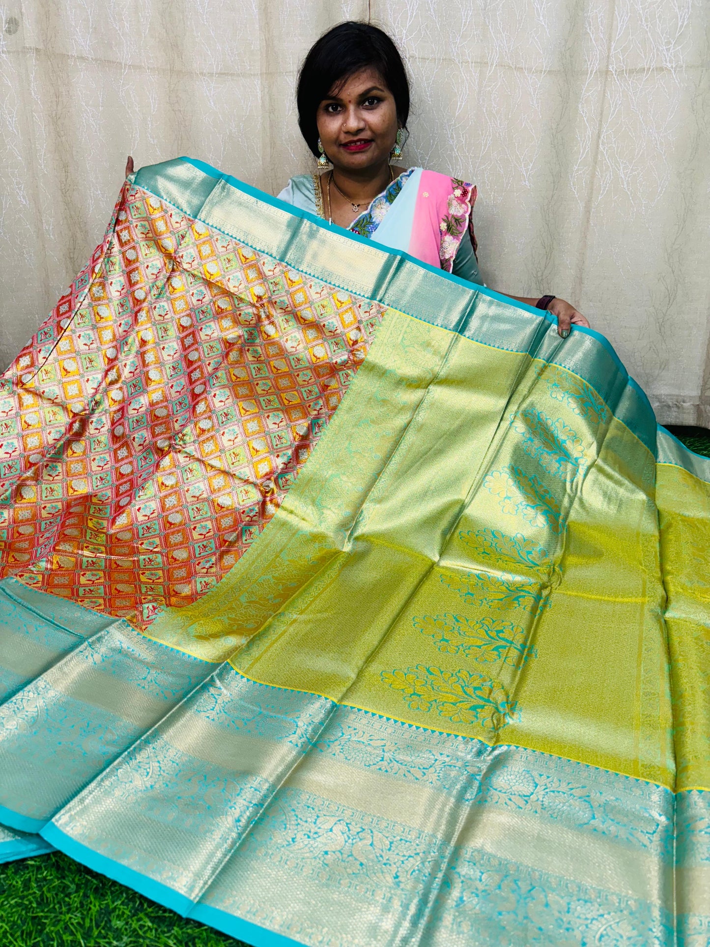 Semi Kanchi Pattu