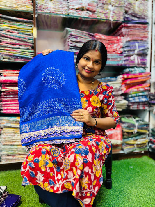 Scaloop border sarees