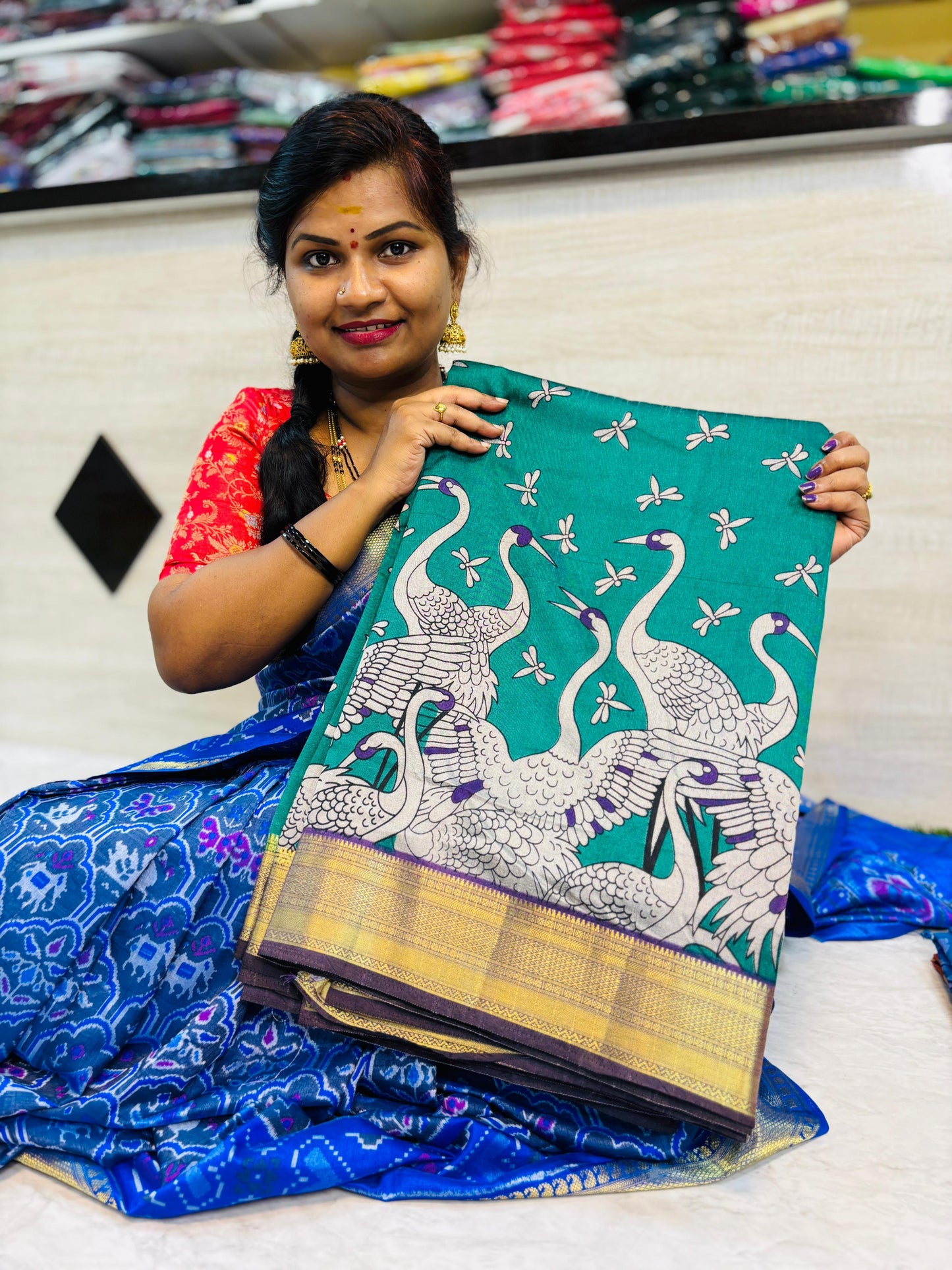 Pochampally small borders 32