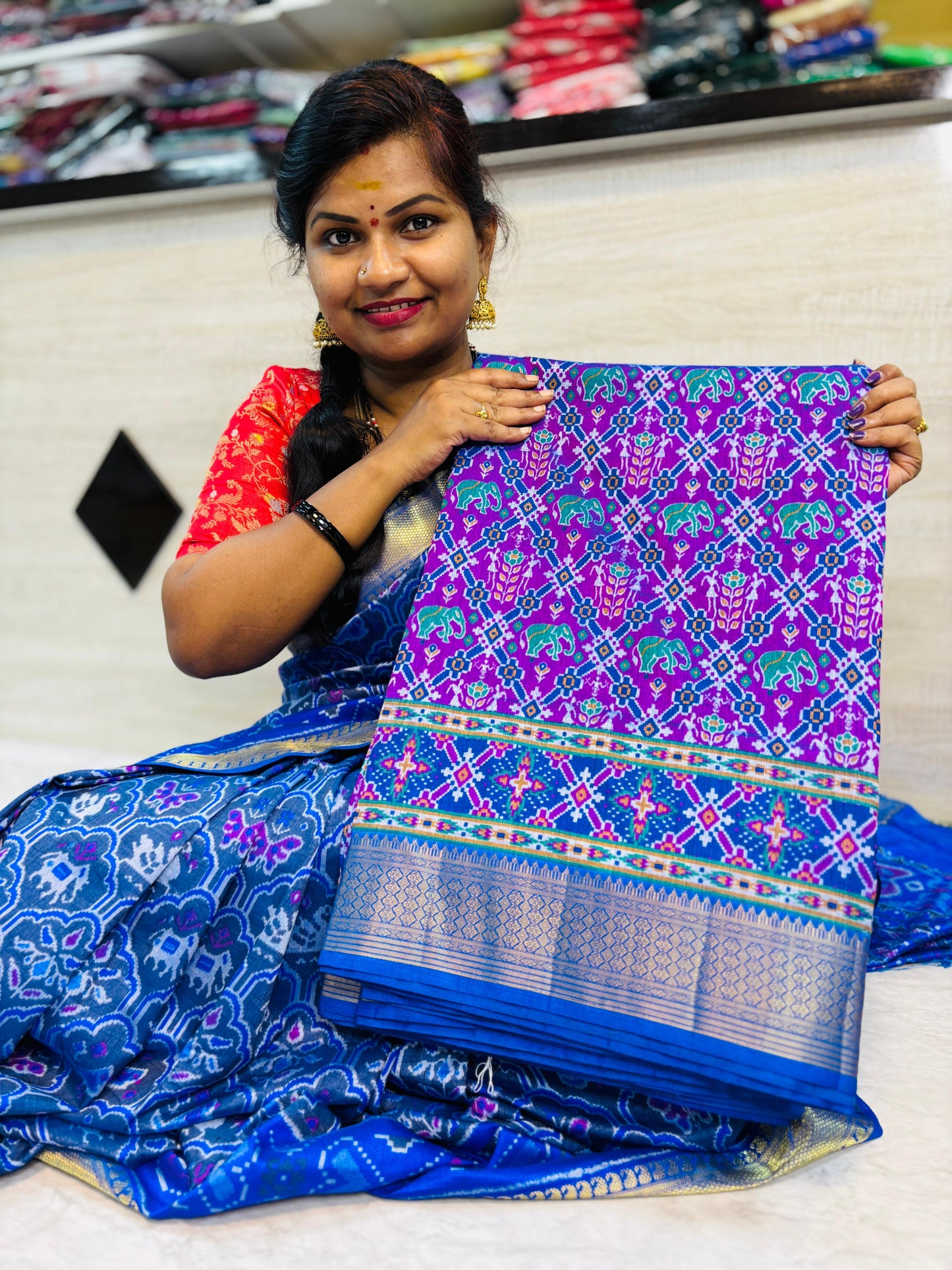 Pochampally small borders 25