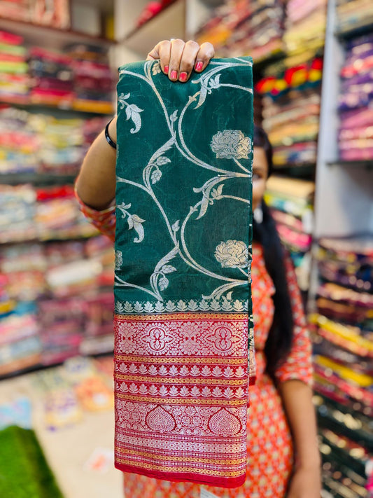 Gadwal Pattu weaving saree