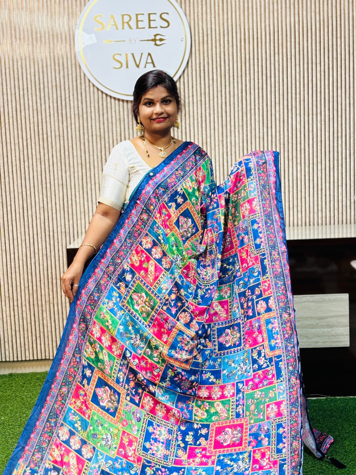 Laya Azrak Crepe Saree