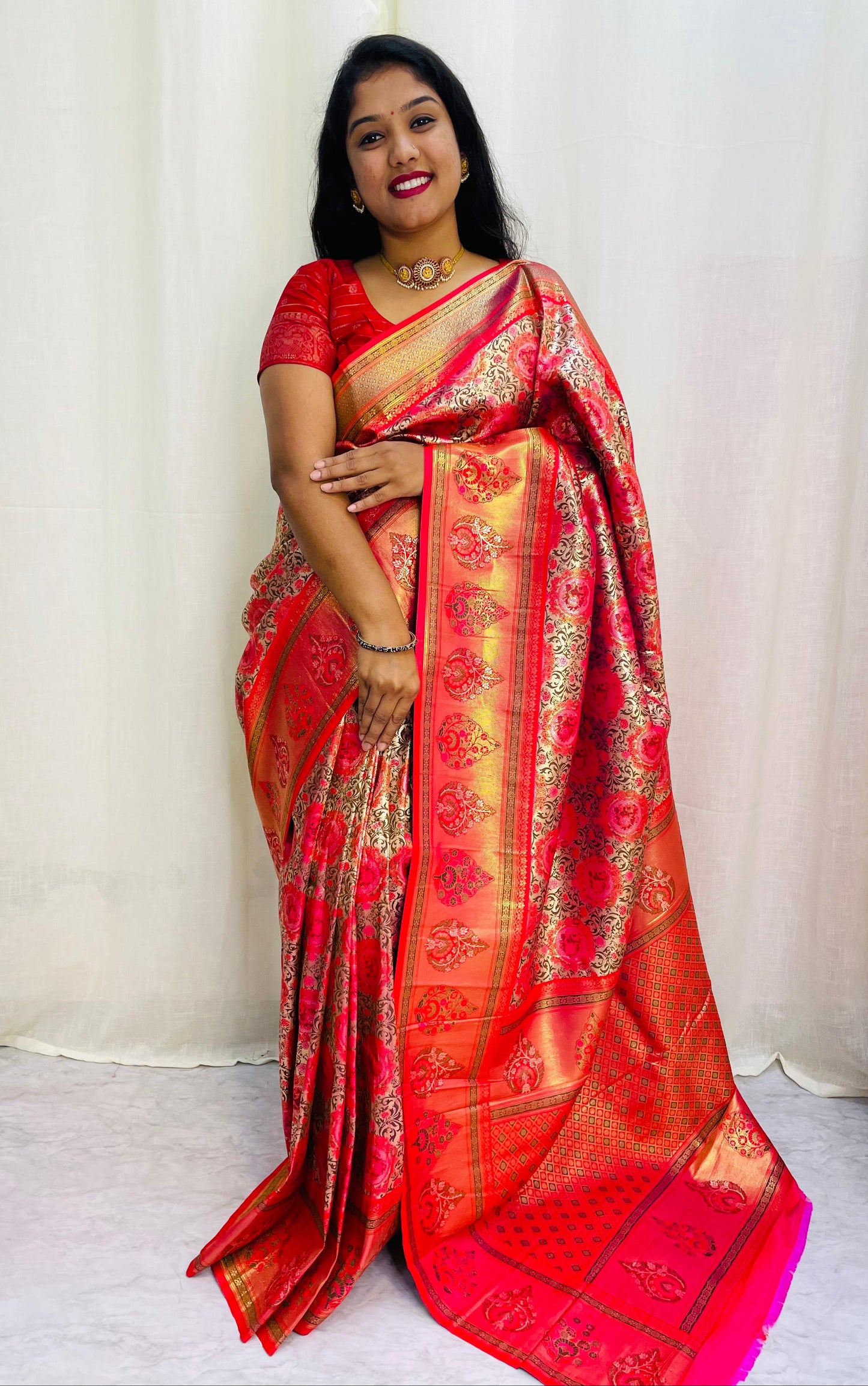 Semi kanchi Pattu