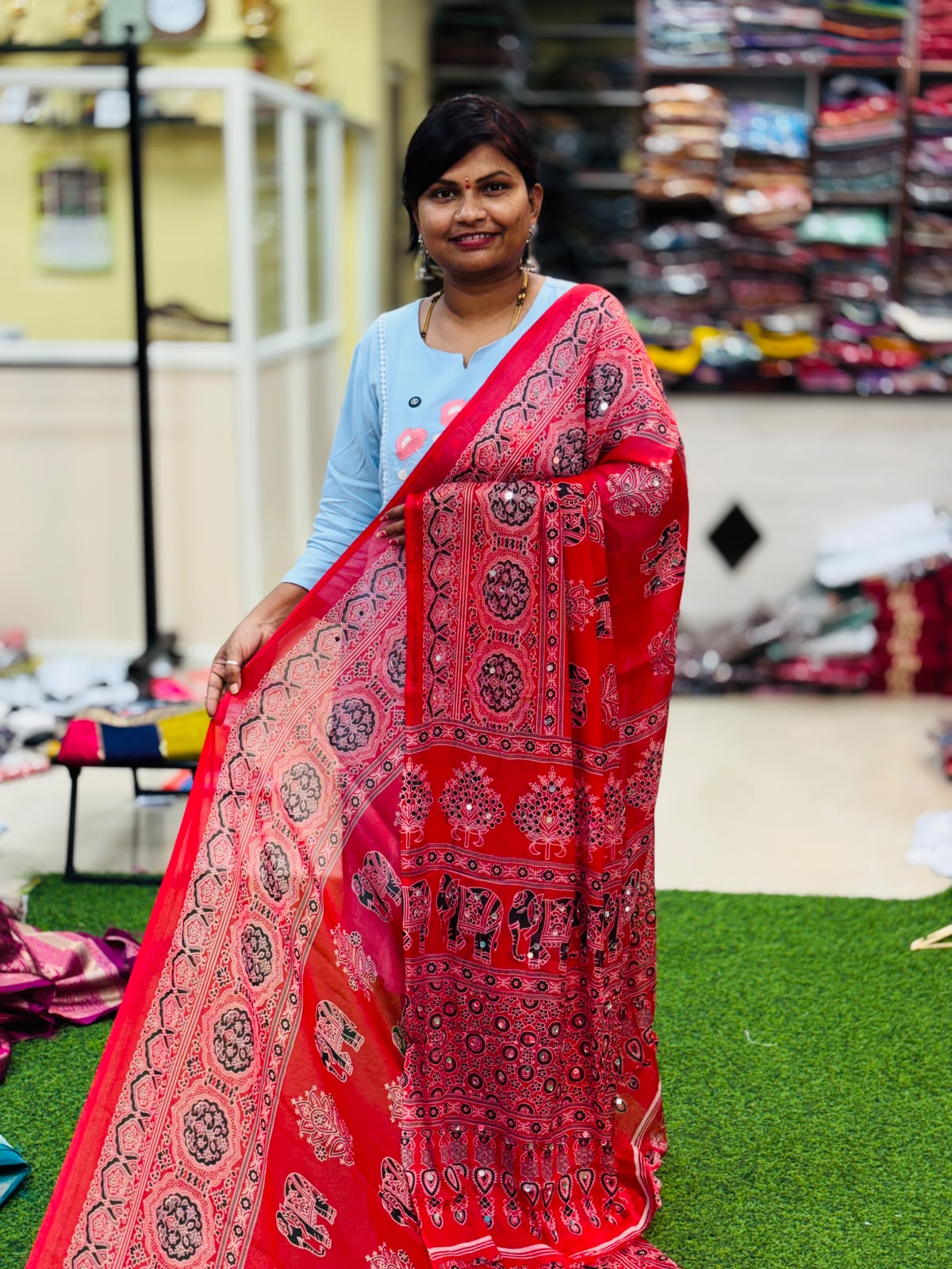 Azrak Elephants Sarees Red