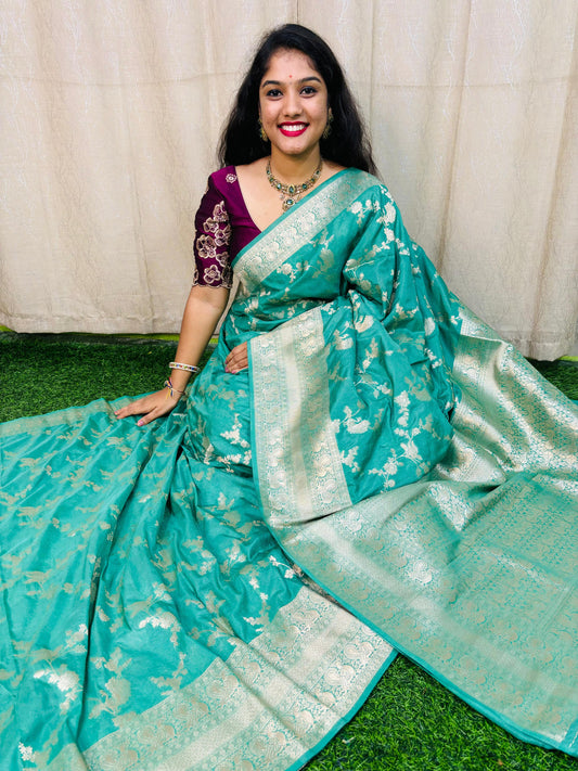 సెమీ బనారసి