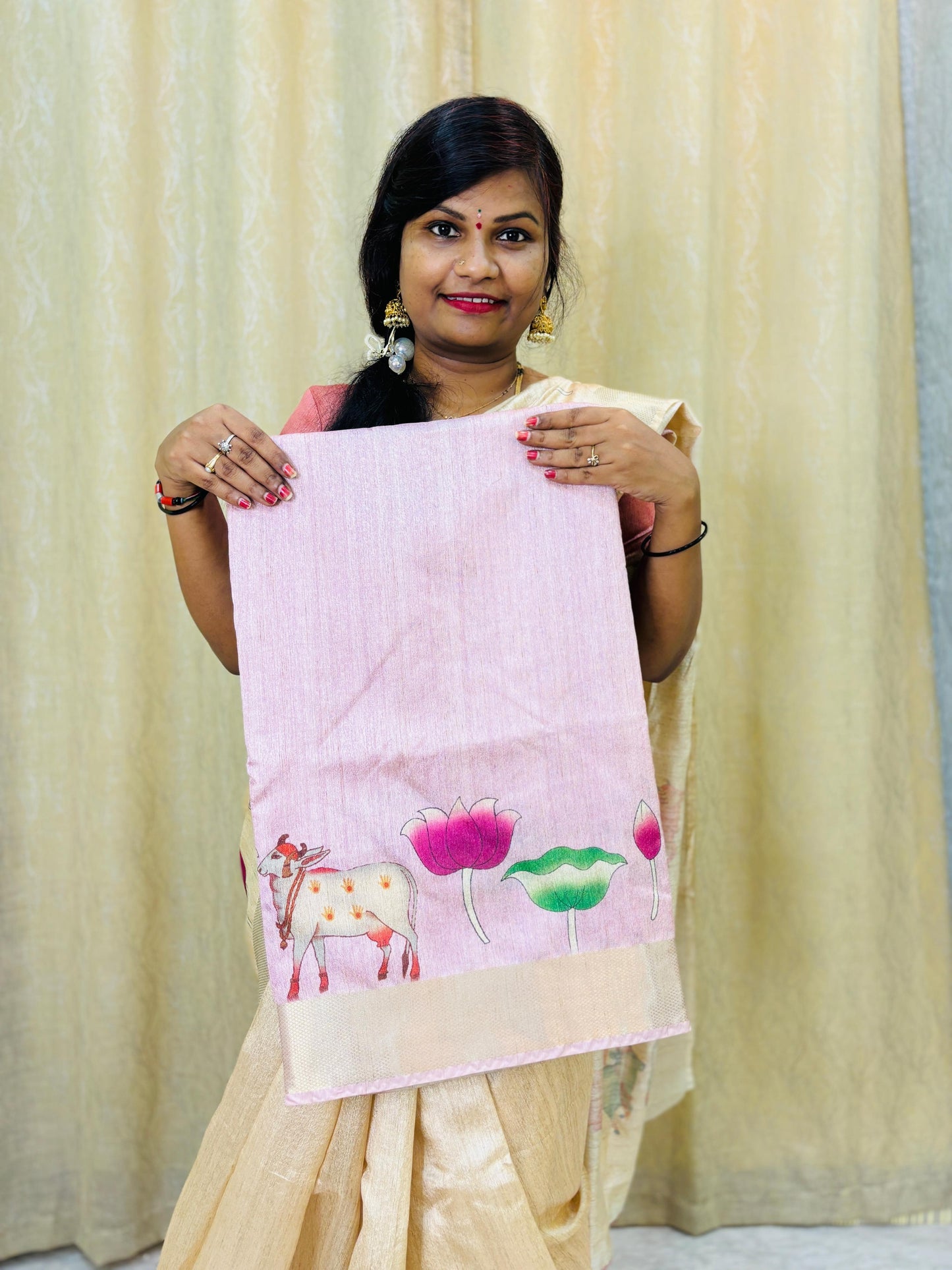 Handloom Glossy Tissue