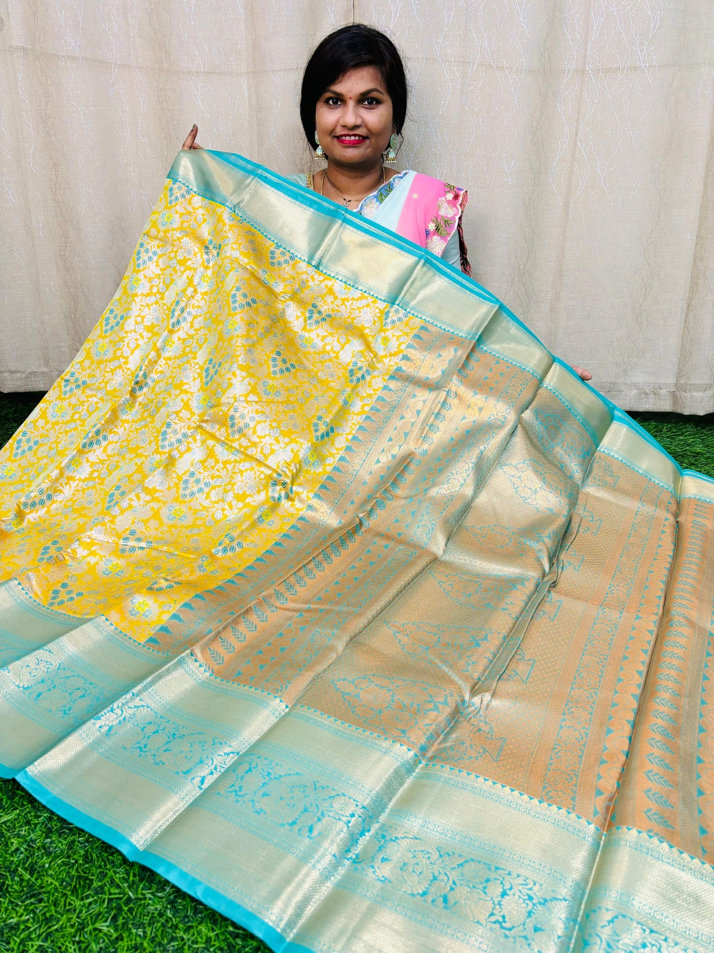 Semi Kanchi Pattu