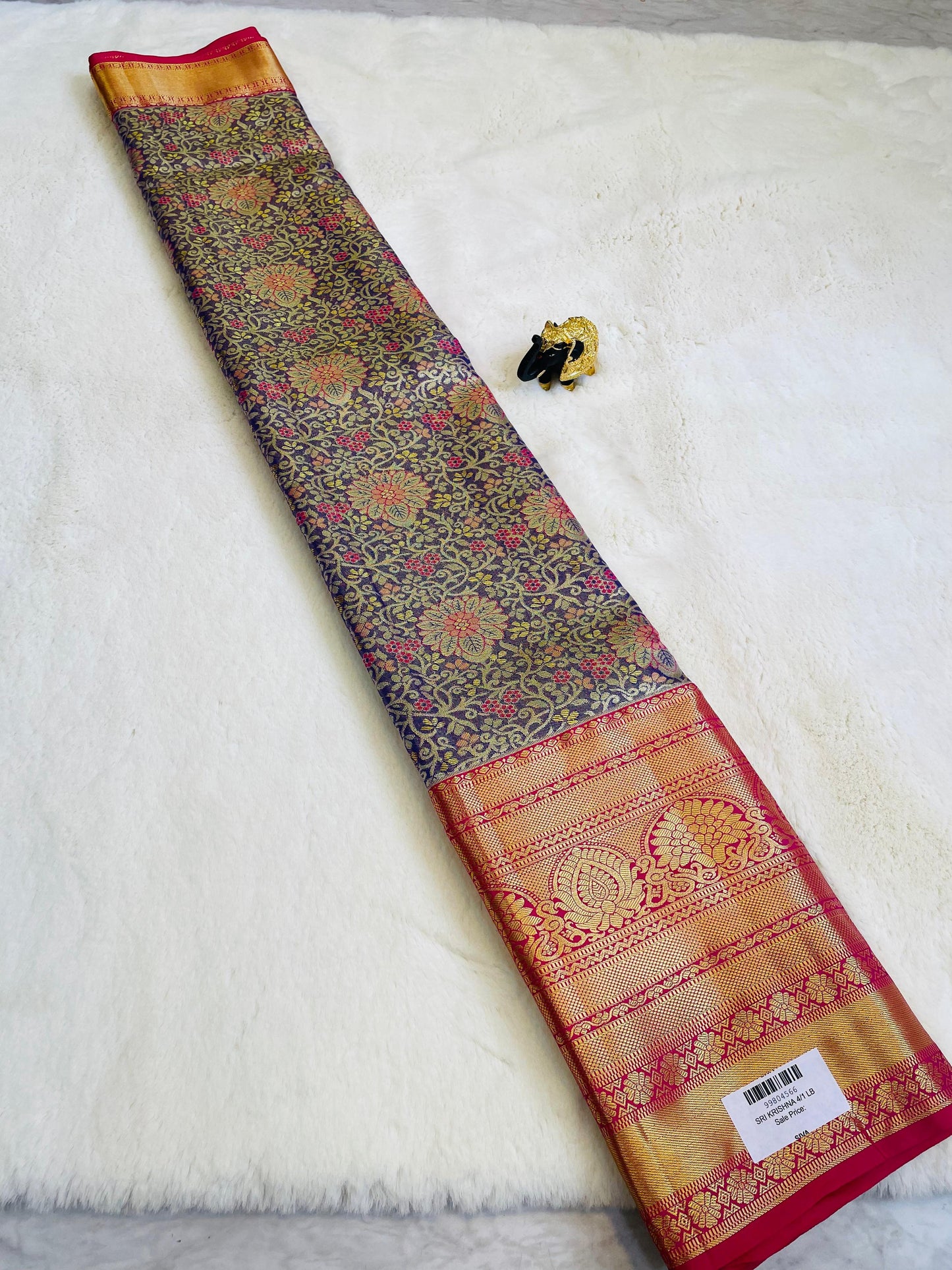 Semi Kanchi Pattu