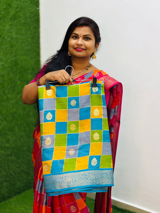 Fancy Pattu sarees 
Kanchi weaving borders