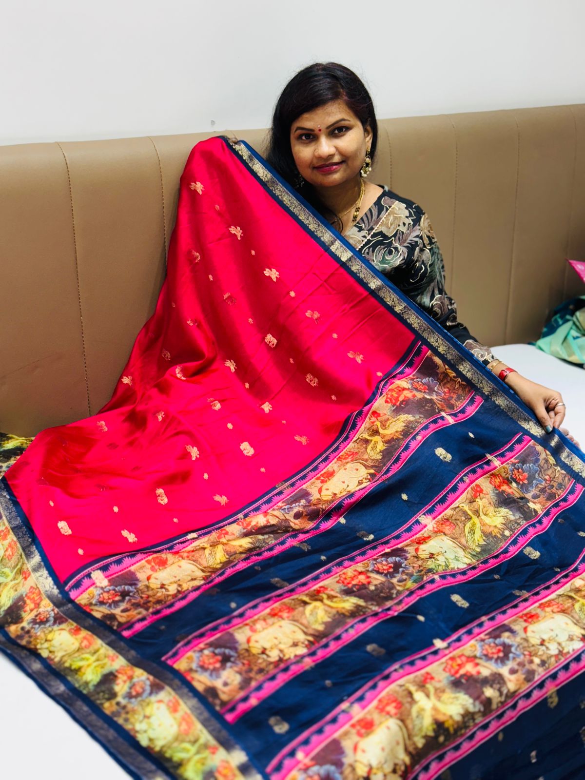 Madhubani Silk Saree
Allover weaving