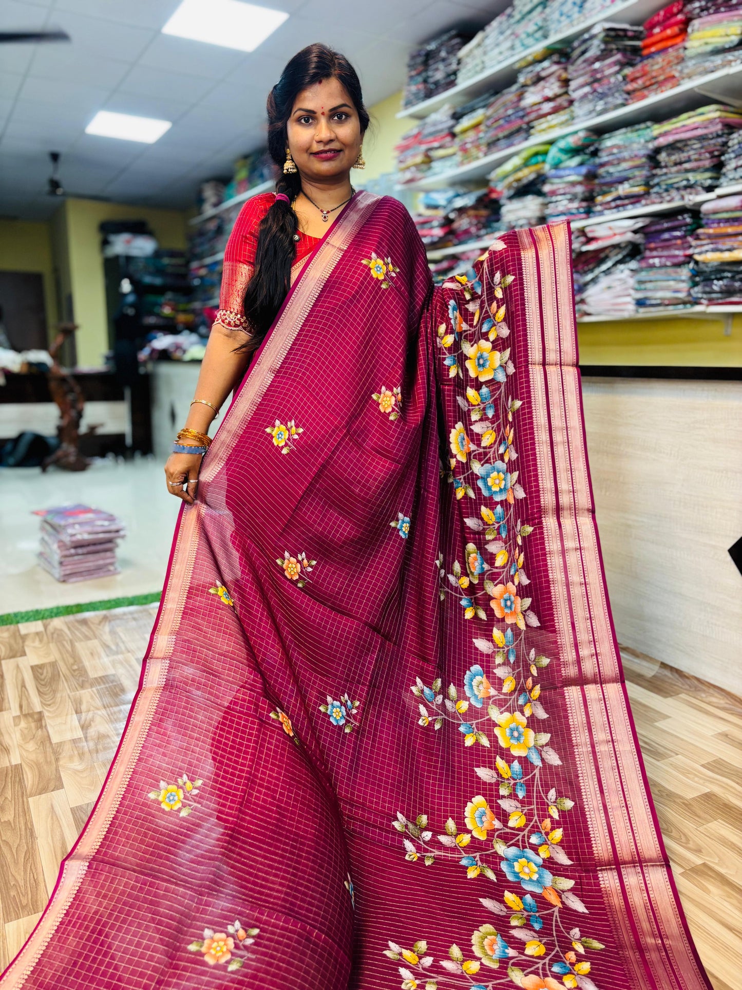 Vintage Mangalagiri Pattu with floweral detailings