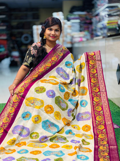 Georgette Gap Borders Saree