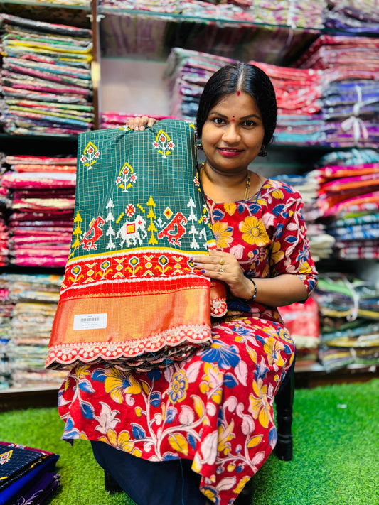 Scaloop border sarees