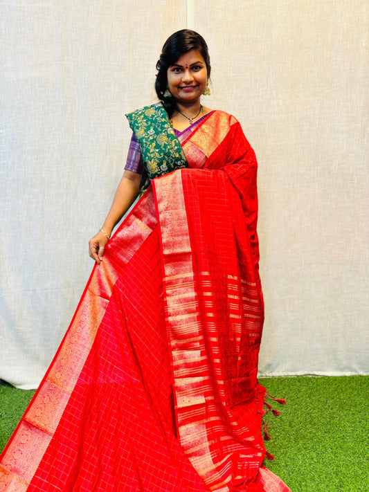 Moonga Pattu Saree