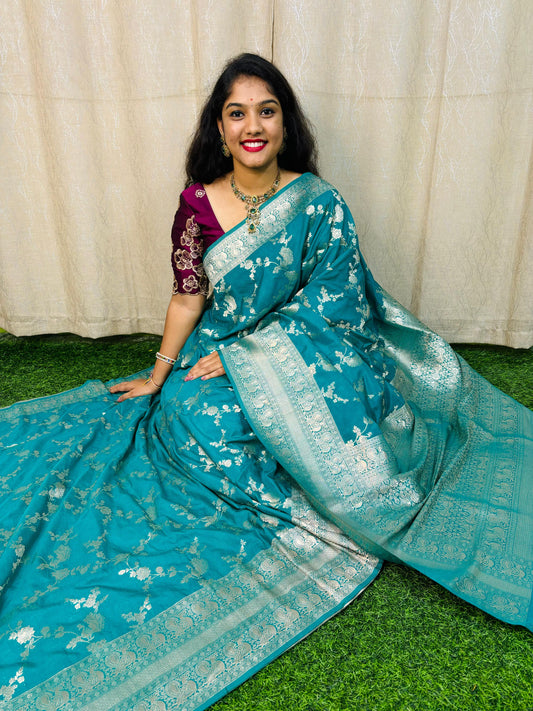 సెమీ బనారసి