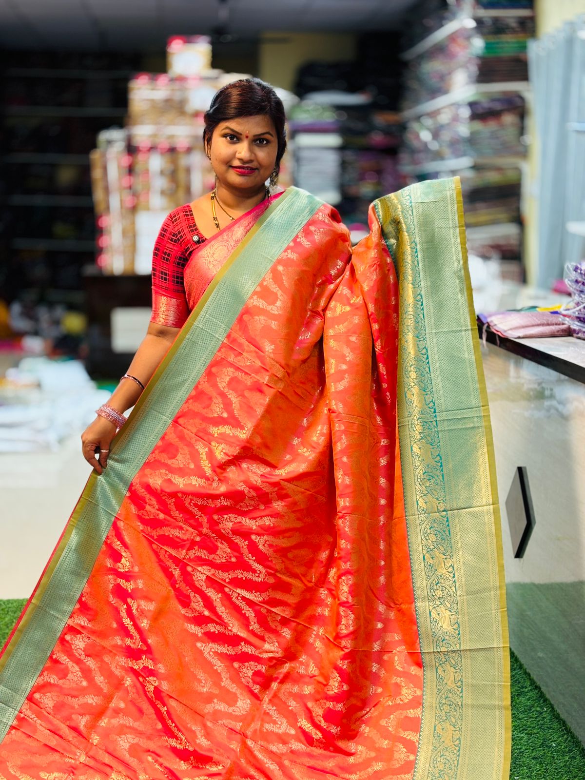 Necklace Banarasi Pattu