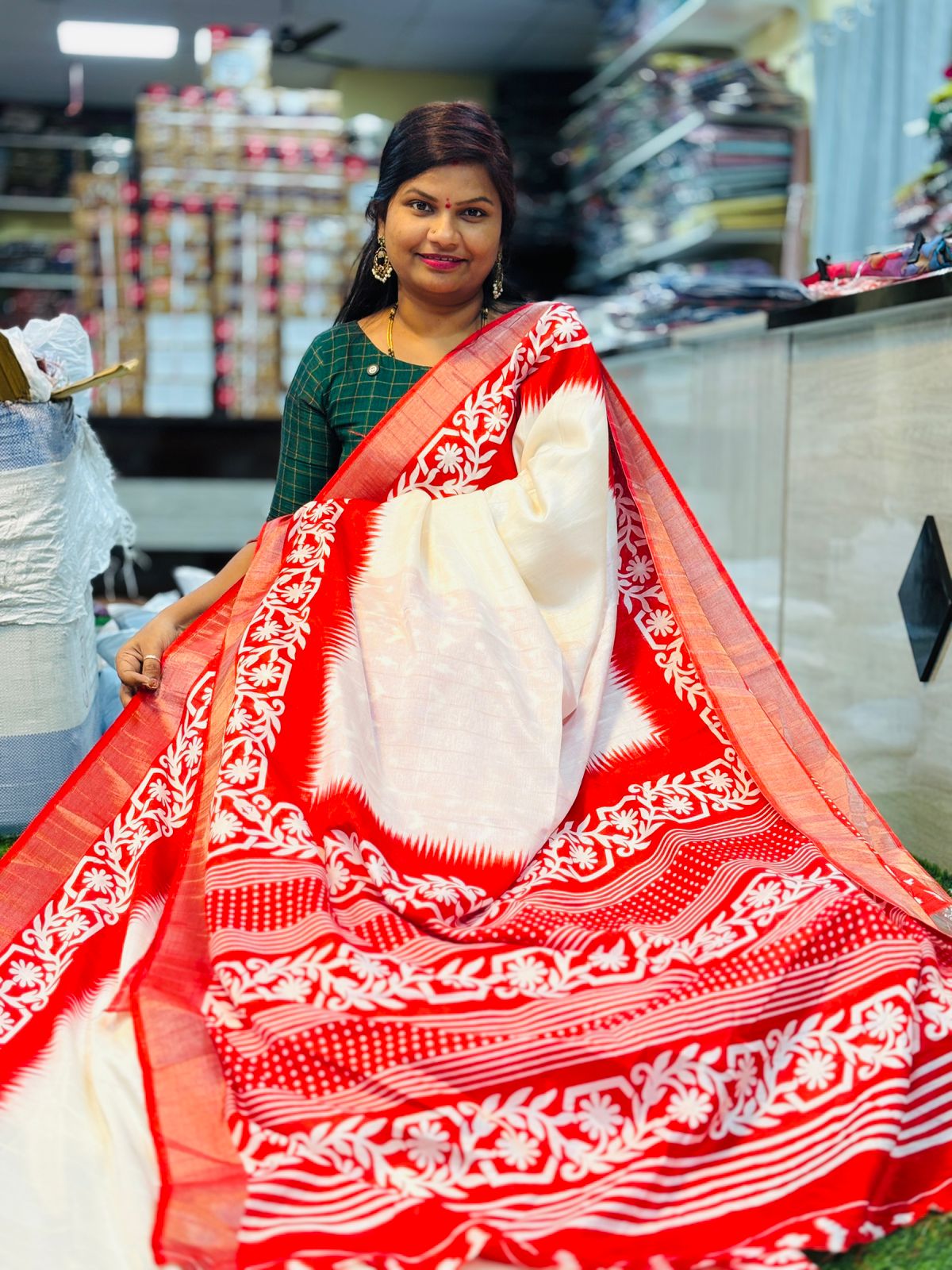 Mashroom Silk Sarees ( unstitched )