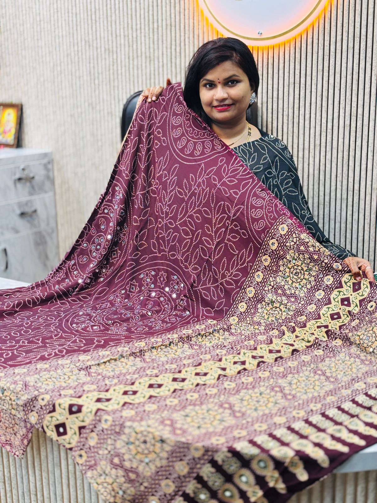 Azrak with real mirror