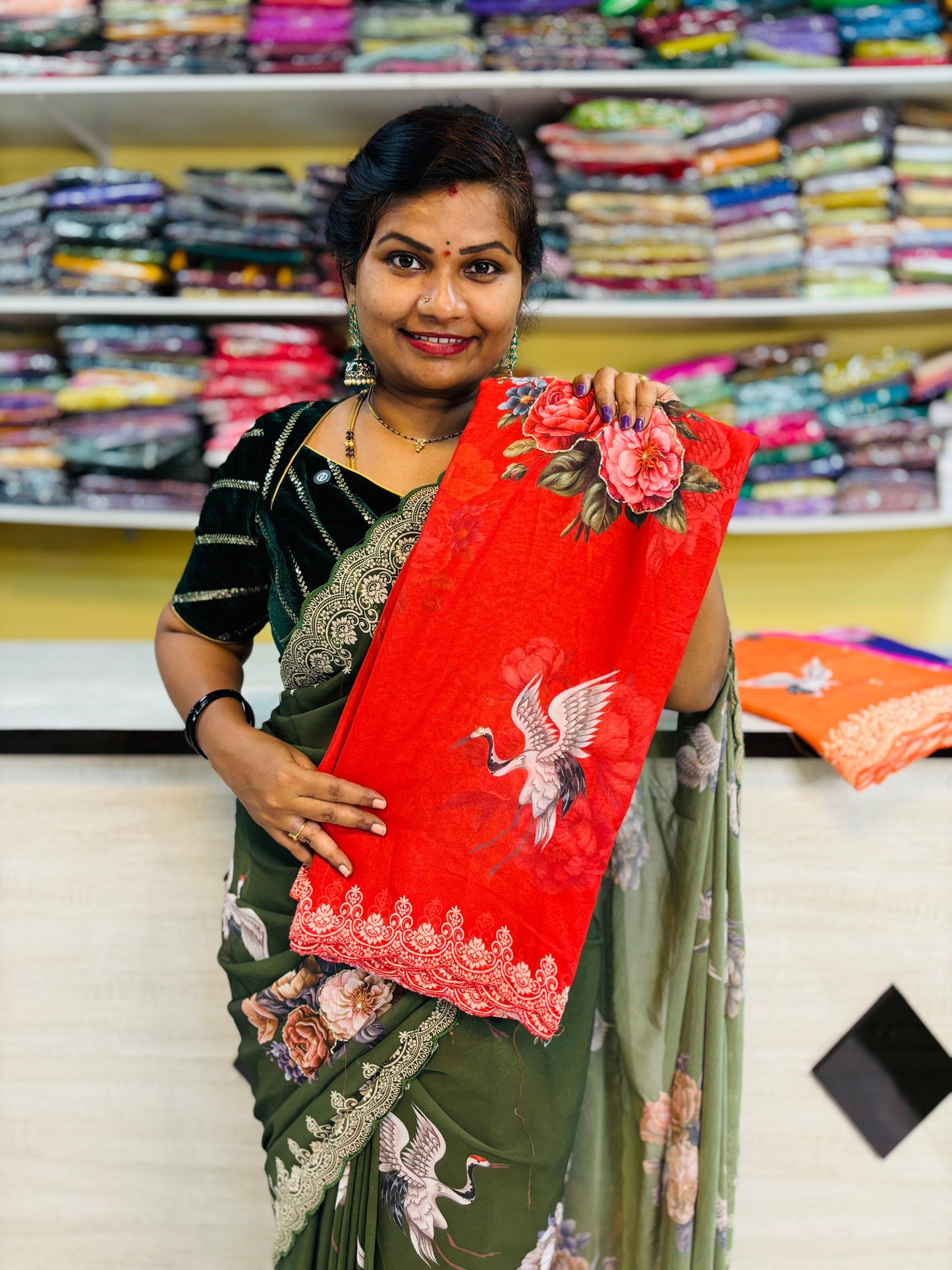 Premium georgette kardana work 
Cut work borders