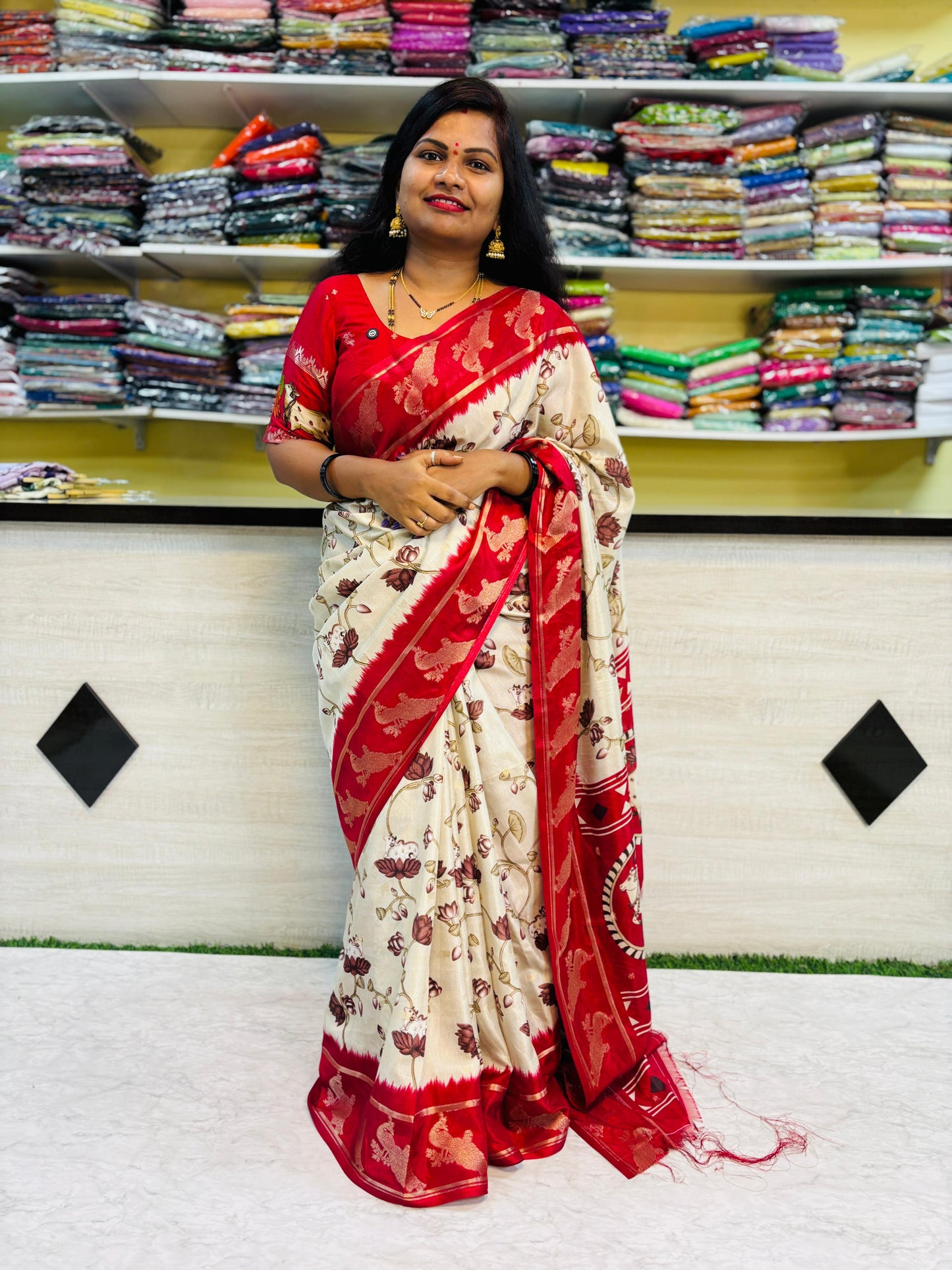 Pastel Pichwai peacock Borders 
Price-780/-