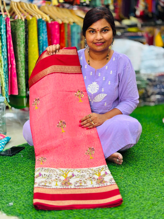 Brocade Pattu with weaving borders