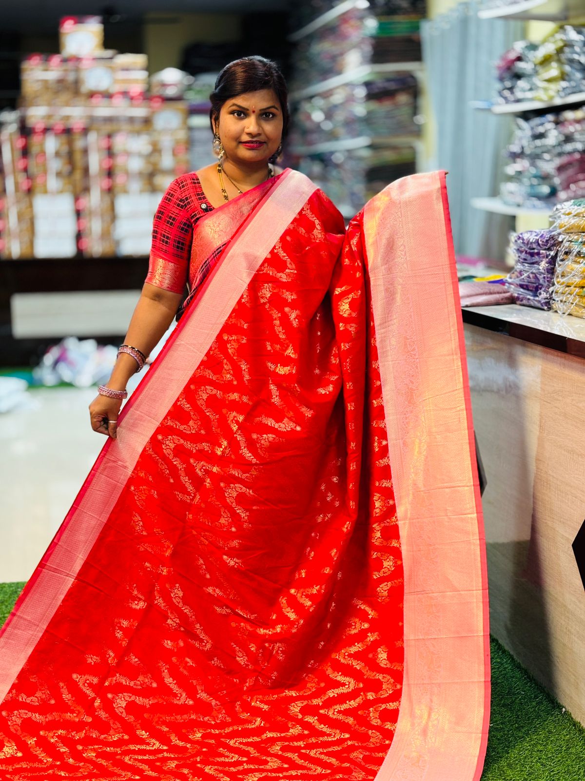 Necklace Banarasi Pattu