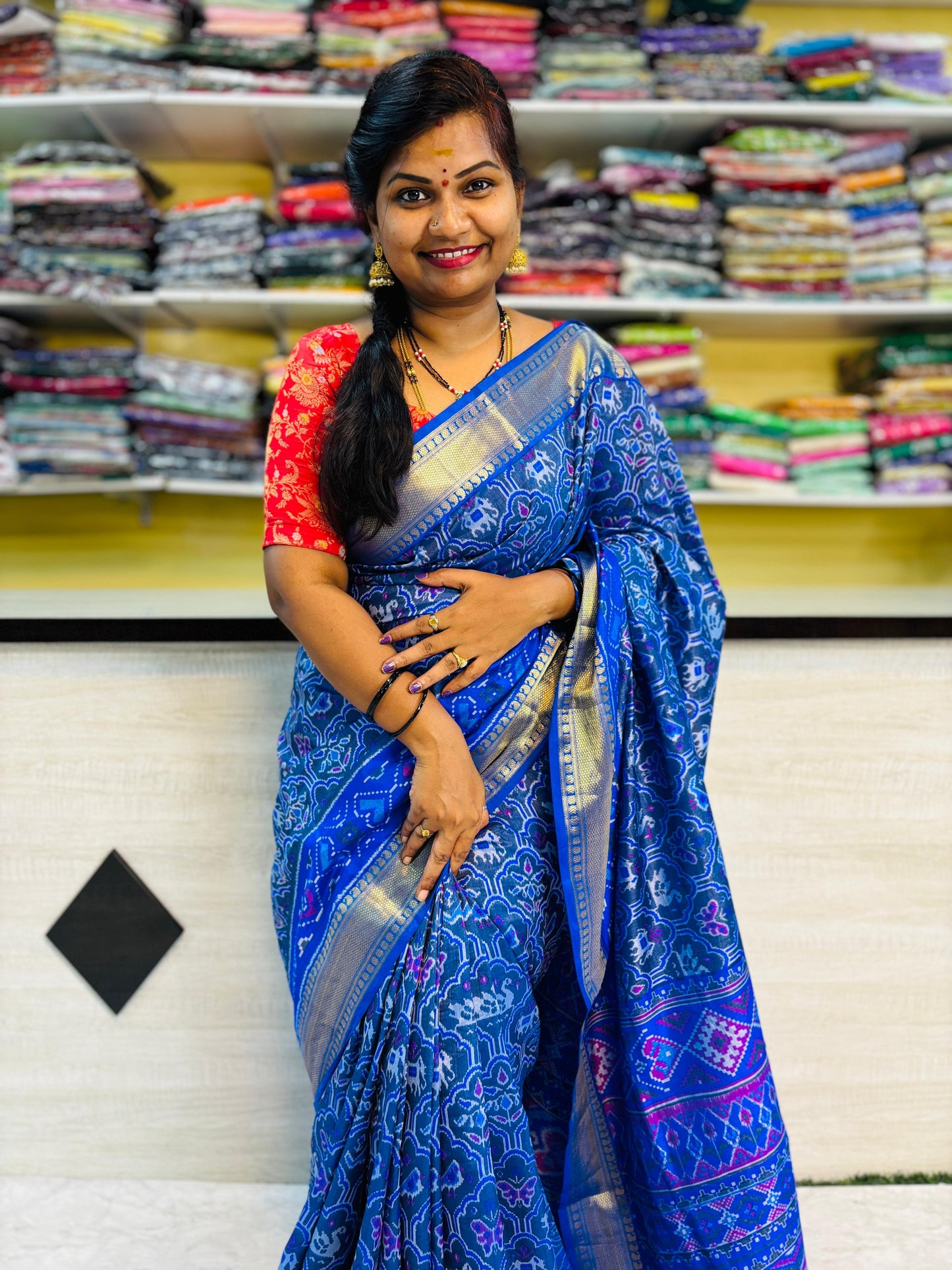 Pochampally small borders 42