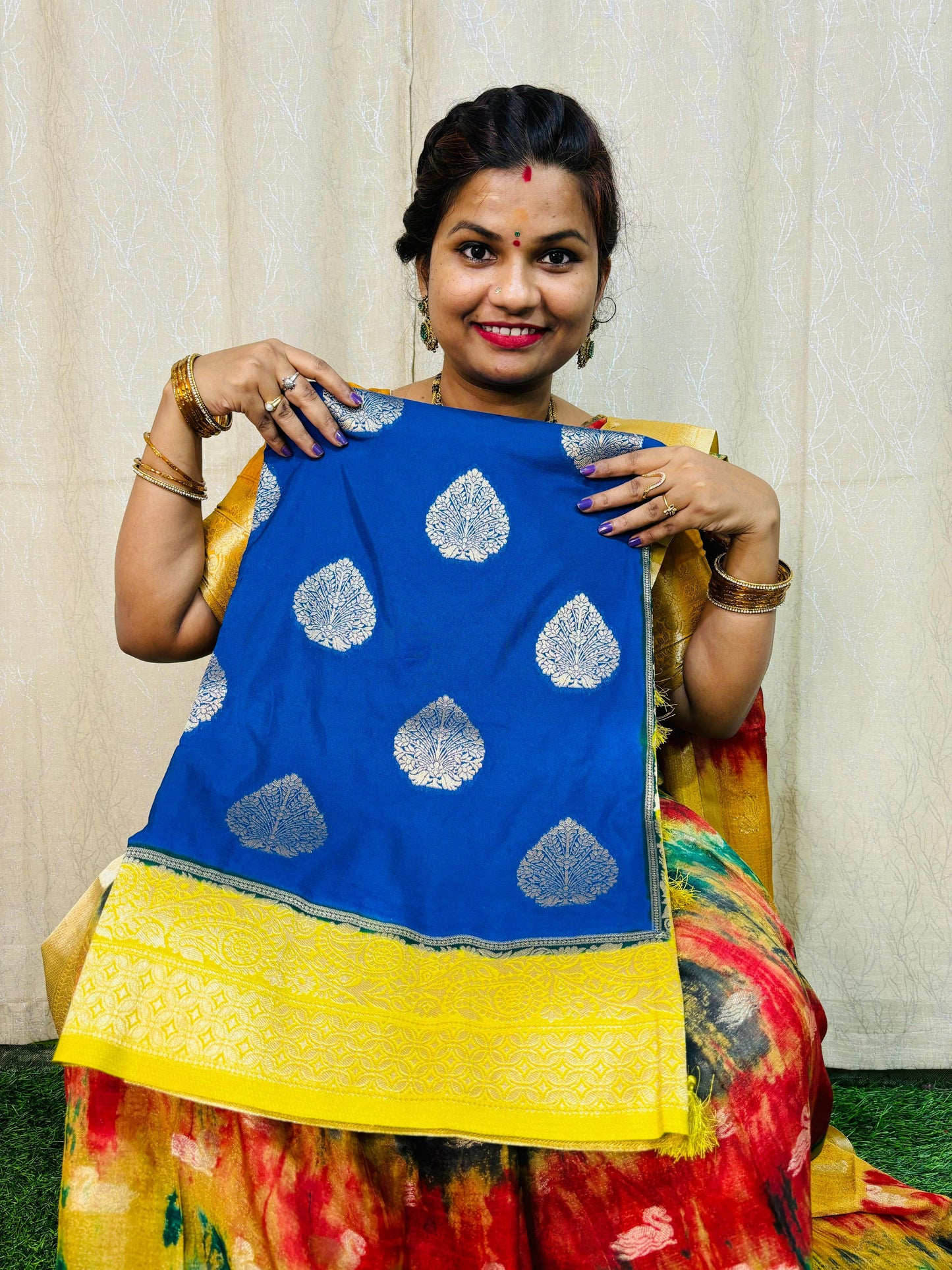 Semi Kanchi Pattu