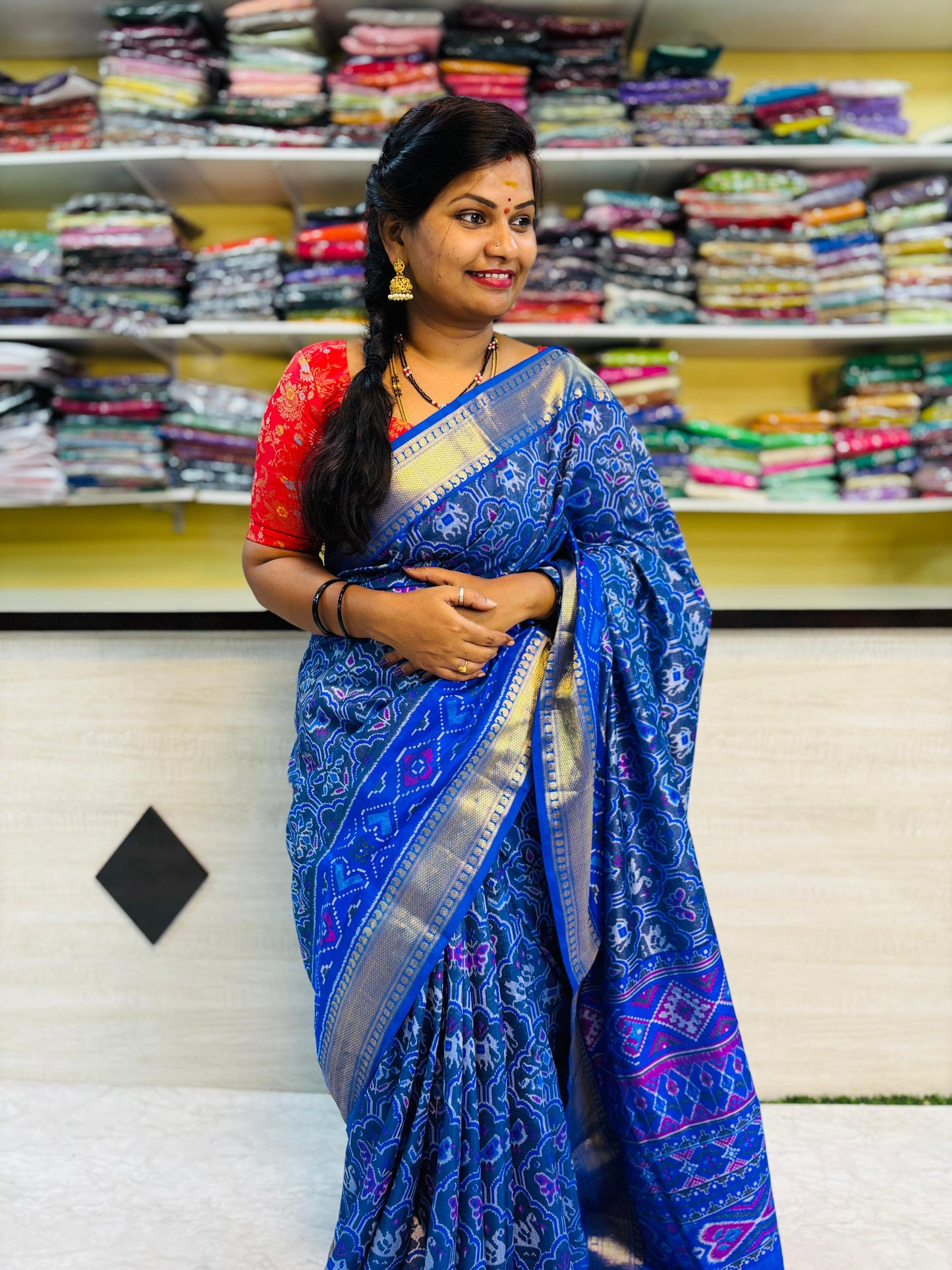 Pochampally small borders 42