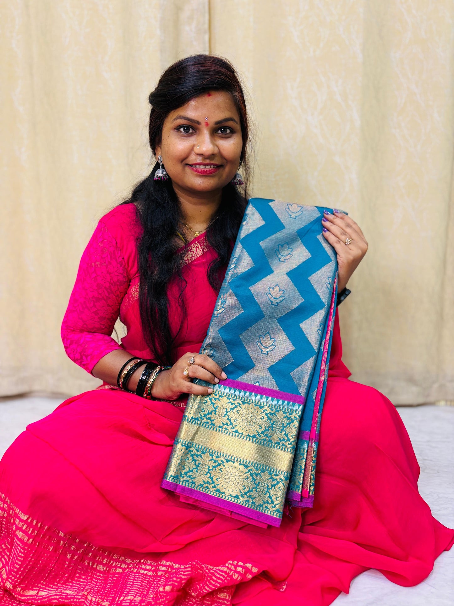 Semi Kanchi Pattu