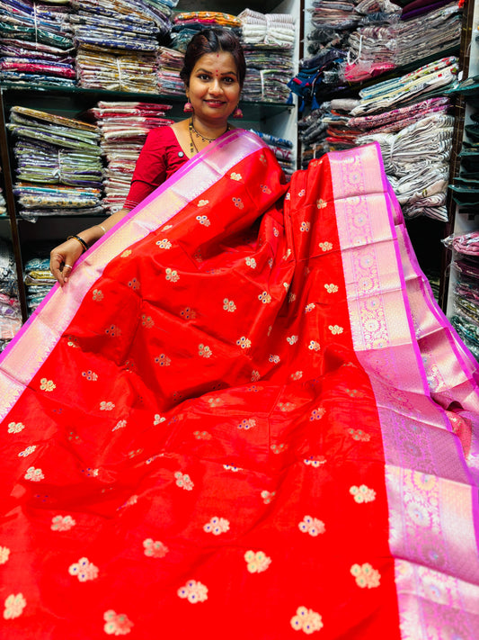 Banarasi semi kanchi Meenakari weavings 
Kanchi meenakari borders