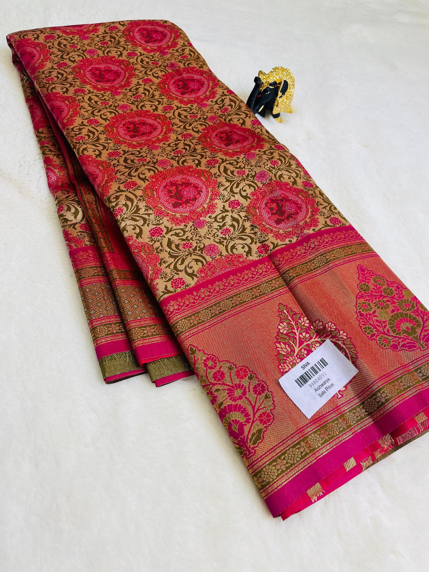 Semi Kanchi Pattu